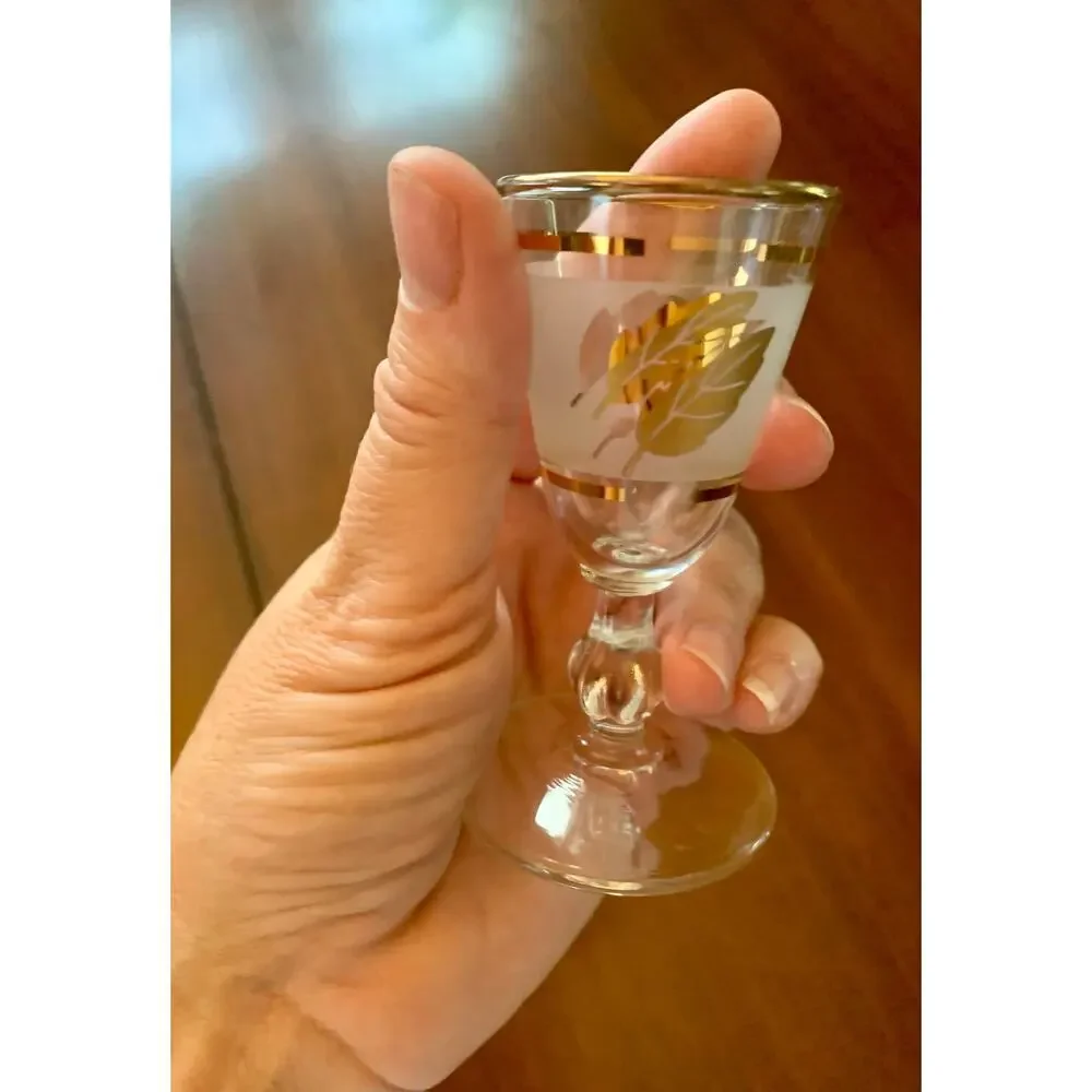 Vintage Mid Century Libbey Shot Glasses, Set Of Six, Frosted With Gold Leaf MCM